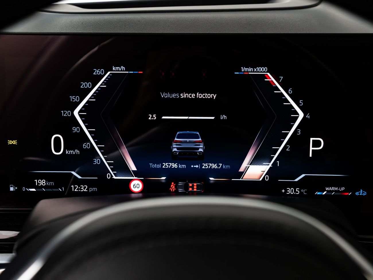 BMW X5 40i xDrive 3.0L 2025 BMW X5 xDrive40i M Sport Pro, BMW Warranty + Service Contract, Low Mileage, GCC