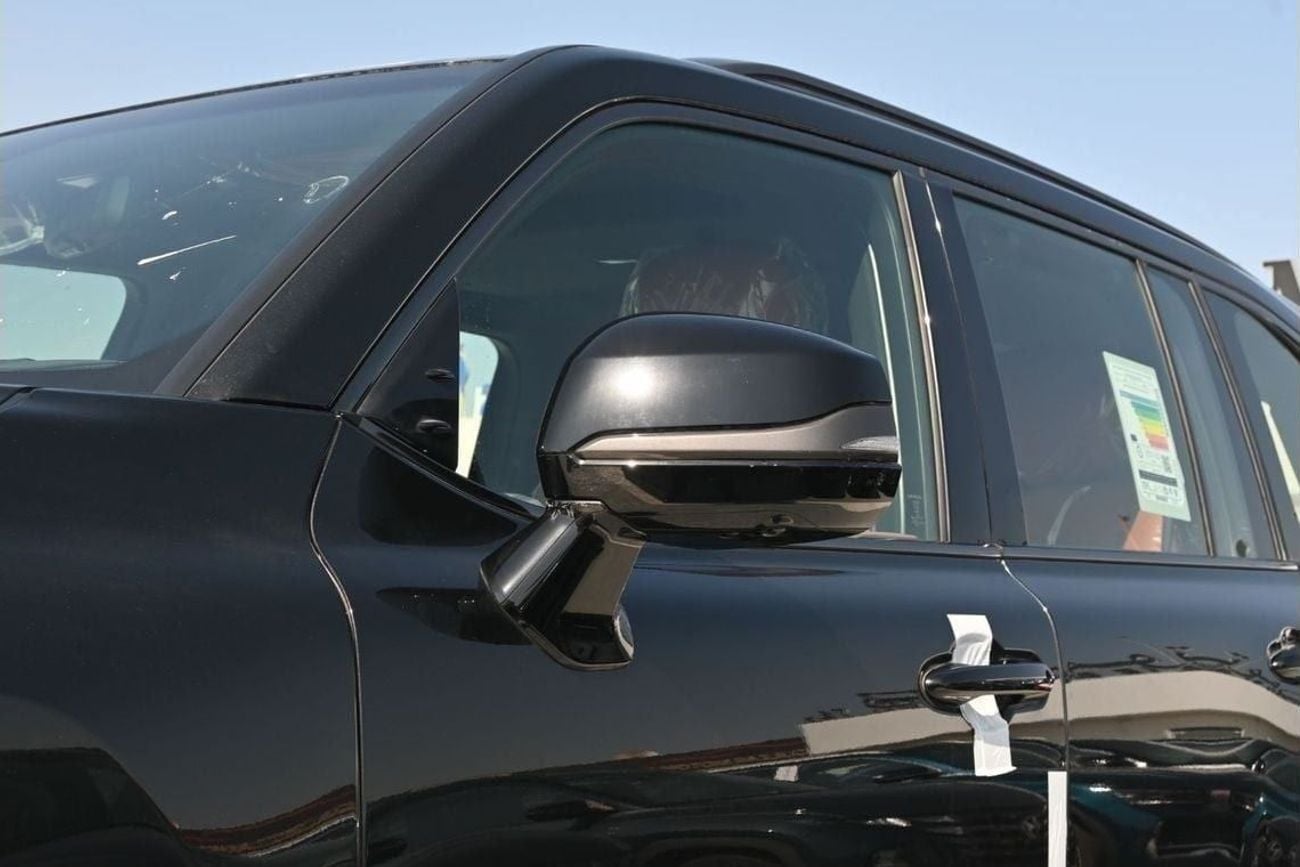 Lexus LX600 Lexus LX600 VIP w/Black Pkg 3.5L Twin-Turbo V6, Model 2024, Color Black, (Export Price)