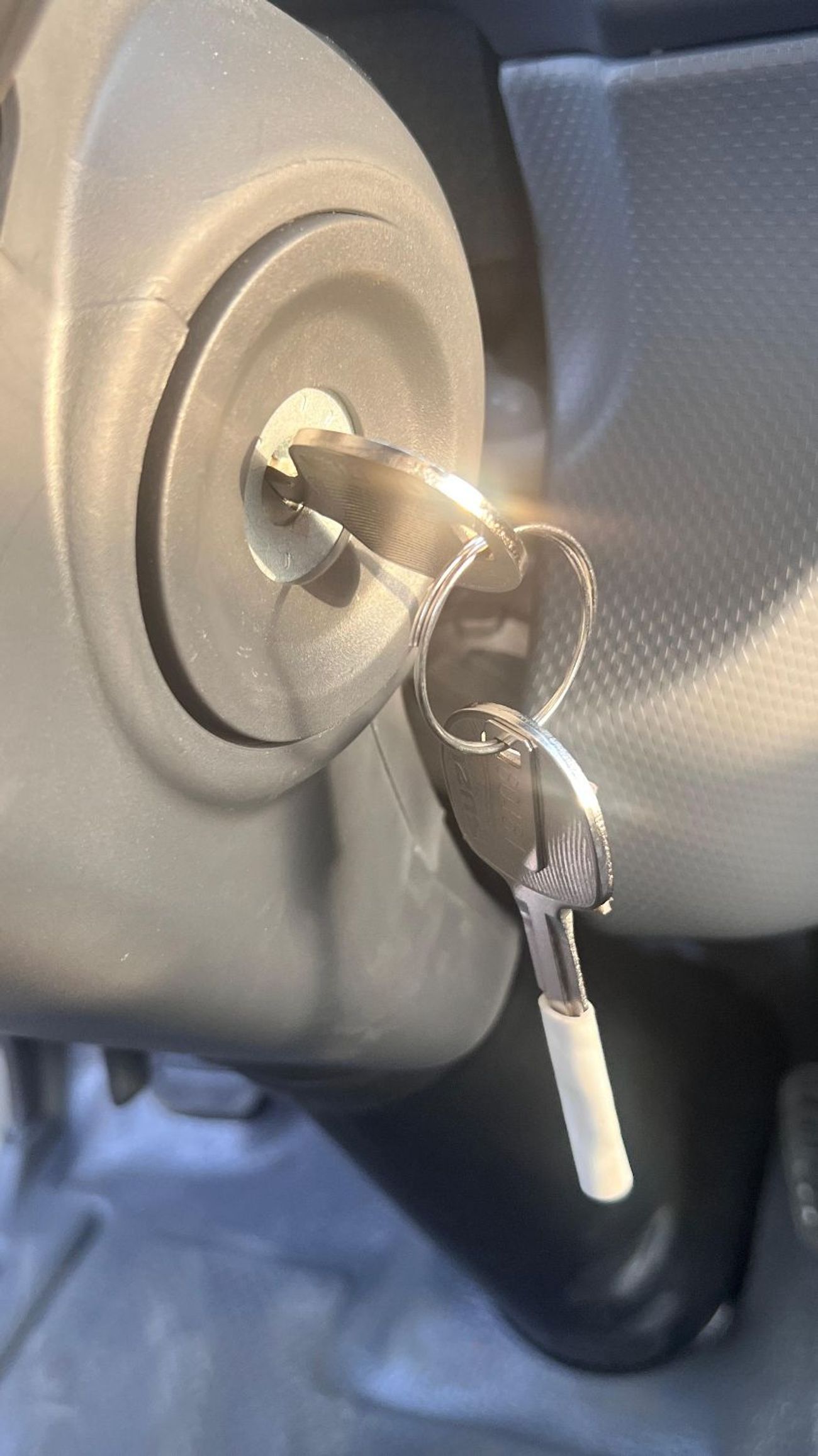 إيسوزو NPR Isuzu NPR85H22L GVW 6.5 Ton, Payload 4 Ton