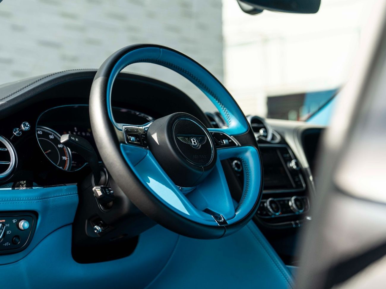 بنتلي بينتايجا Mulliner Edition