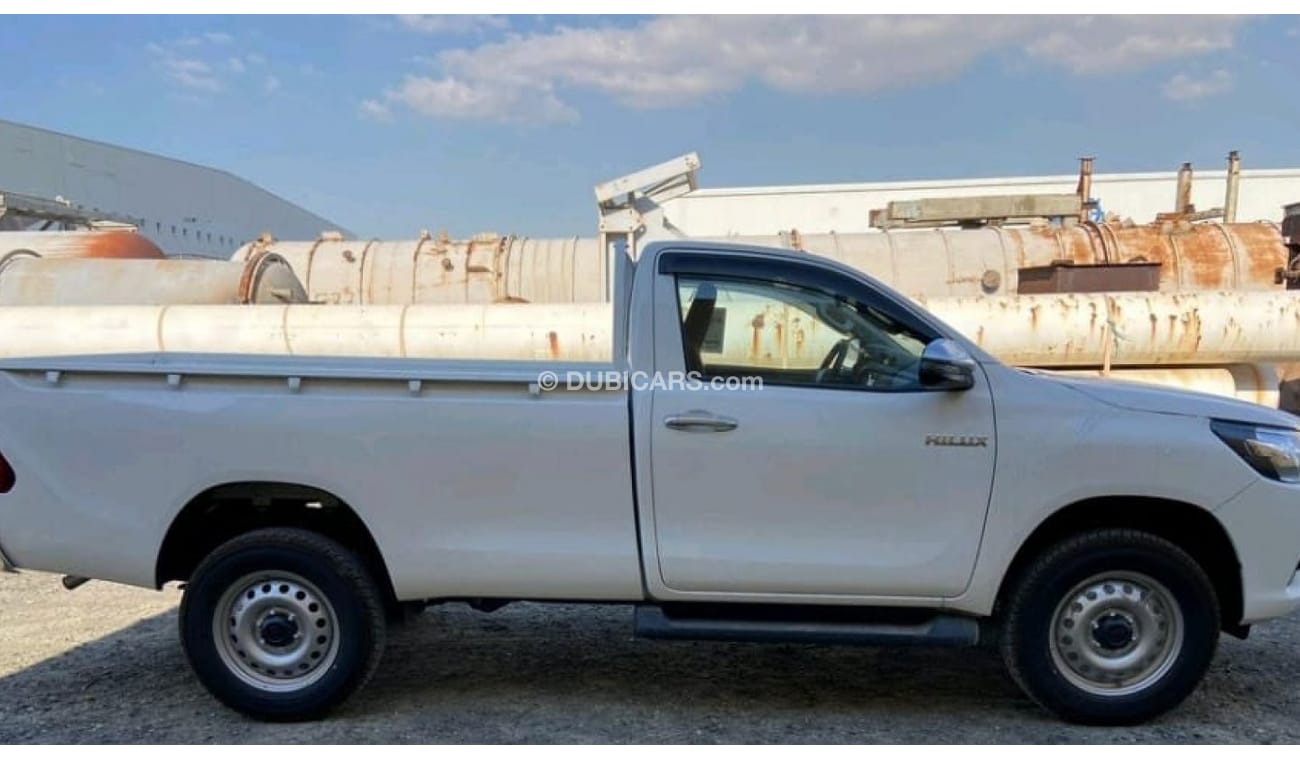 Toyota Hilux TOYOTA HILUX 2.4L DIESEL SC 4X4 M/T