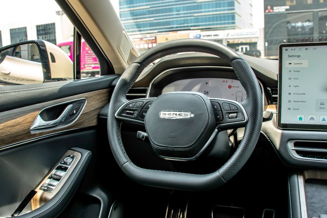 سيريس 5 PREMIUM 2025 | Full EV