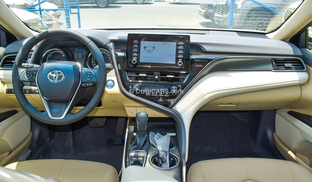 Toyota Camry GLE 2.5L Hybrid
