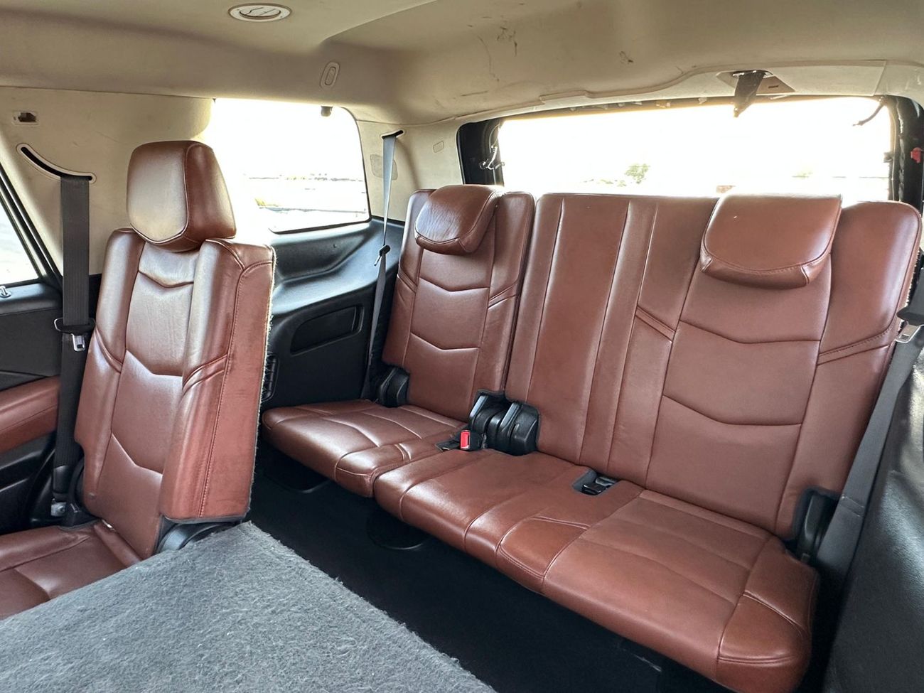 كاديلاك إسكالاد Platinum 6.2L