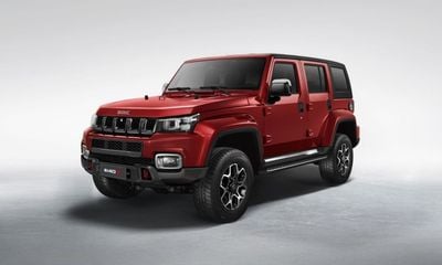 BAIC BJ40 LUXURY Future Booking -No stock