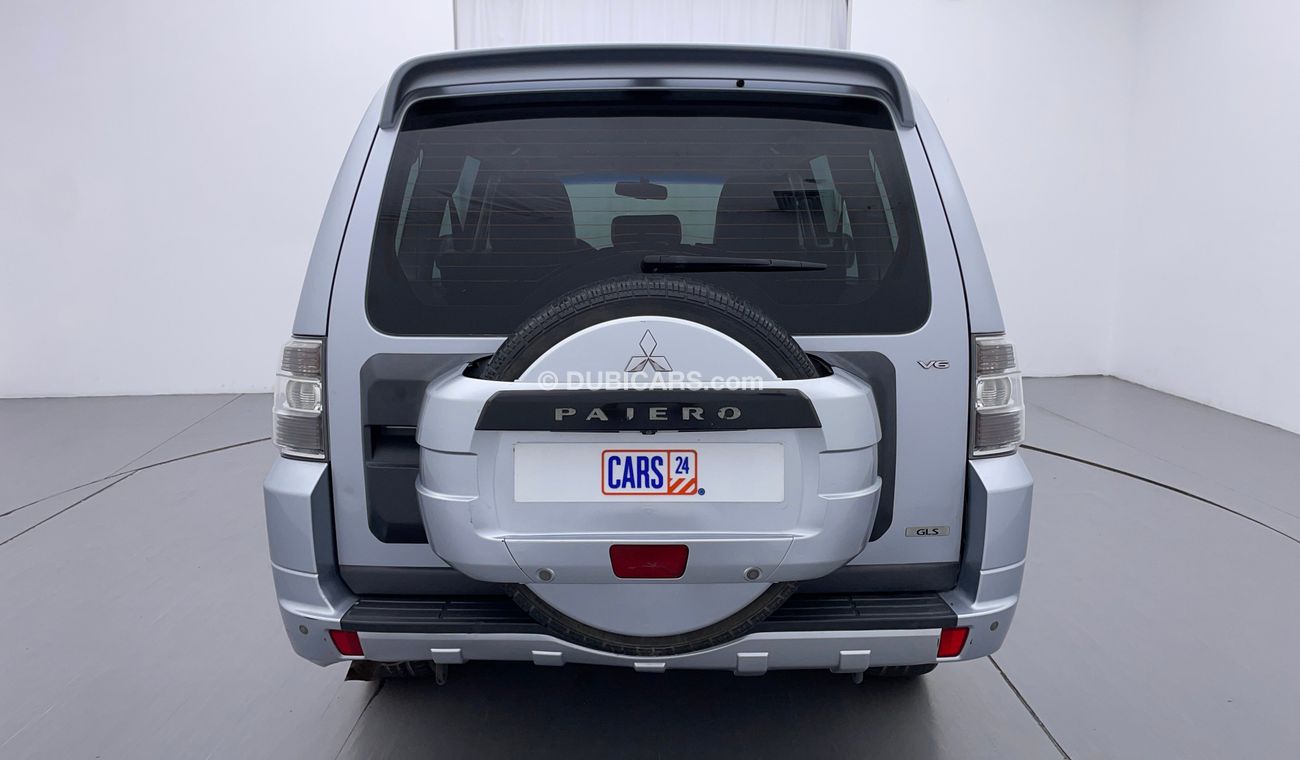 Mitsubishi Pajero GLS MIDLINE 3.5 | Zero Down Payment | Free Home Test Drive