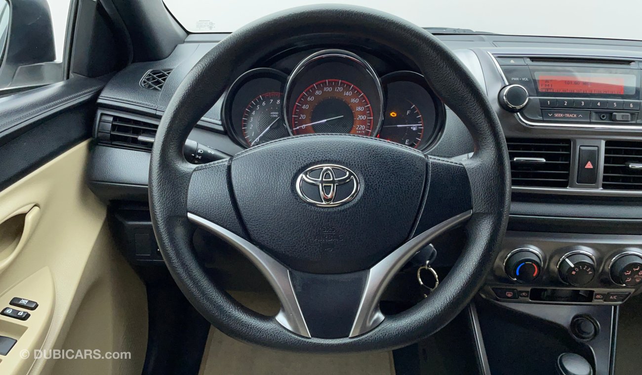 Toyota Yaris SE 1300