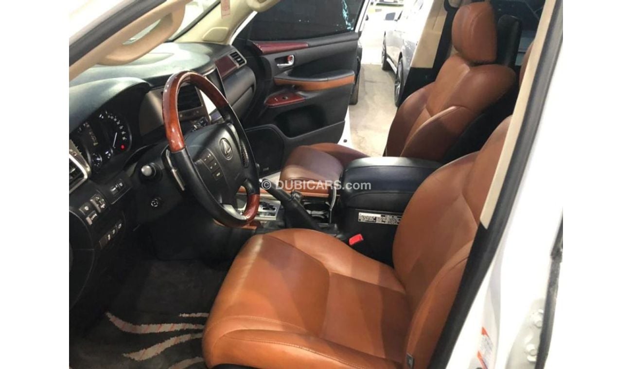 Lexus LX 570 لكزس LX570 _ موديل 2015 محول 2018