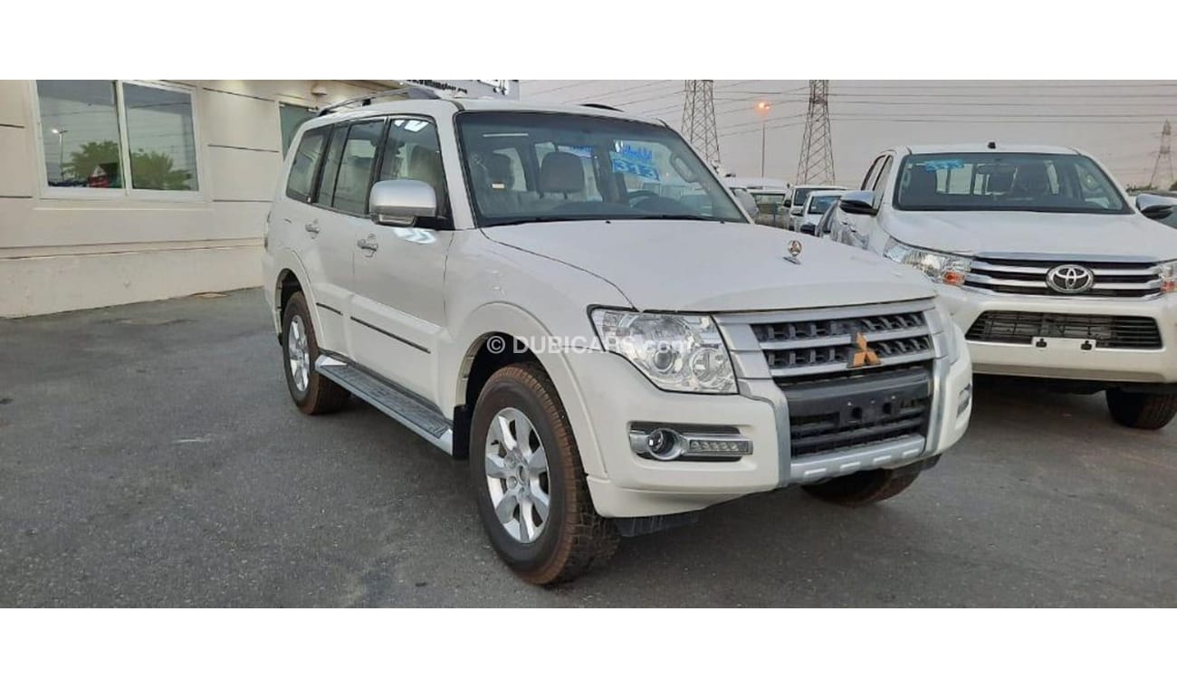Mitsubishi Pajero iO MITSUBISHI PAJERO 3.0L MODEL 2018 BRAND NEW