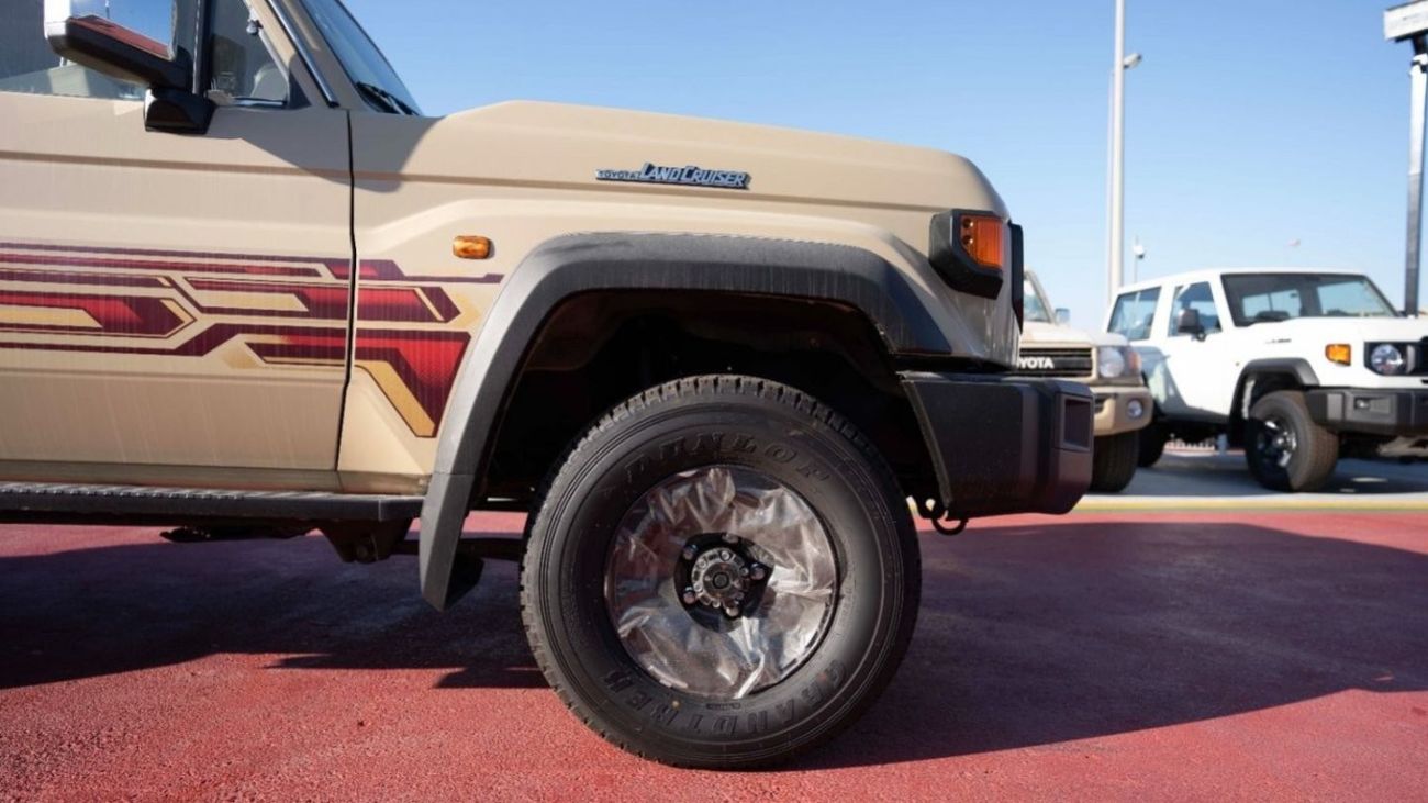 Toyota Land Cruiser Pick Up TOYOTA LC79 PICK-UP SINGLE CABIN 4.0L MANUAL TRANSMISSION 2024 FULL OPTION