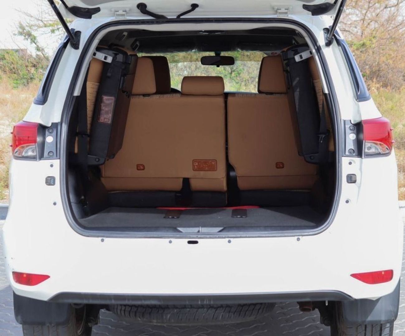 Toyota Fortuner 2.7L EXR Toyota Fortuner | V4 | 2.7 L | 2019 | GCC | Accident-Free |  In Excellent Condition | 1523 