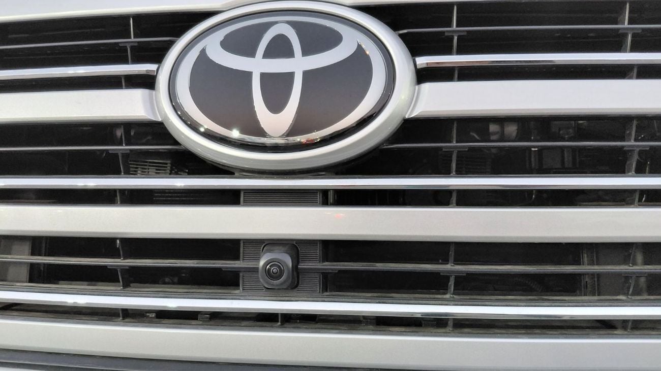 Toyota Land Cruiser VXR 3.5L