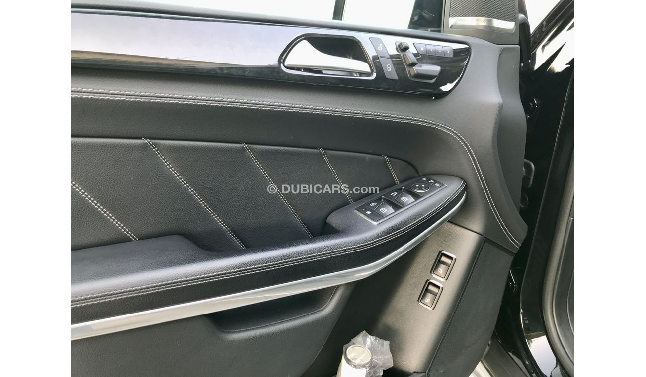 Mercedes-Benz GL 550