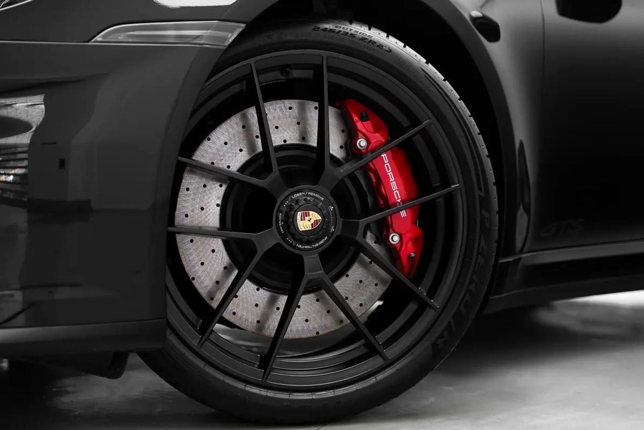Porsche 911 911 CARRERA 4 GTS WITH WARRANTY