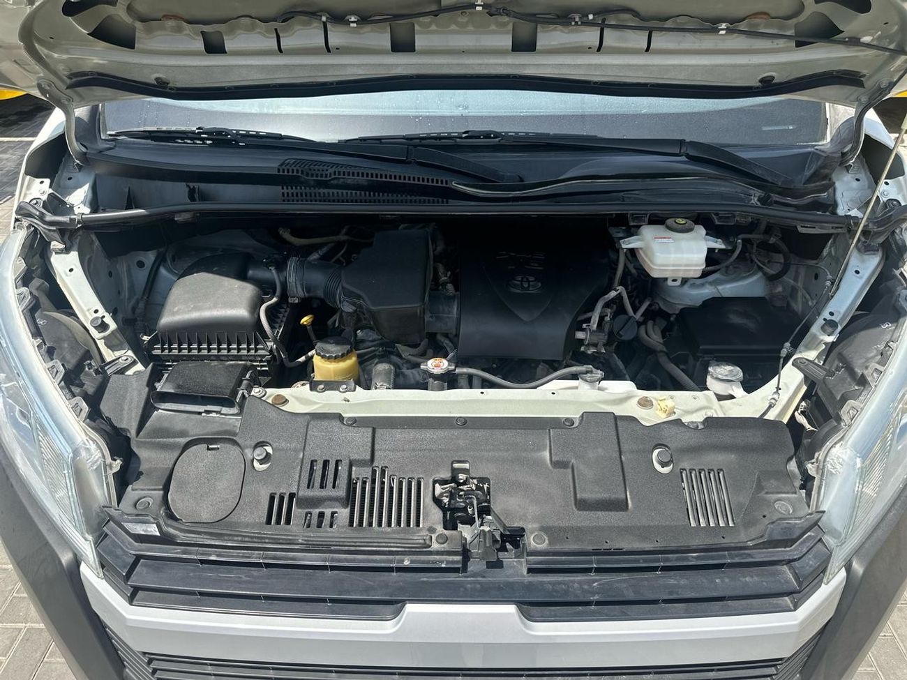 تويوتا هاياس GL -High Roof Commuter 3.5L M/T