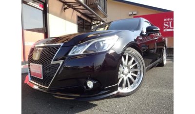 Toyota Crown AWS210