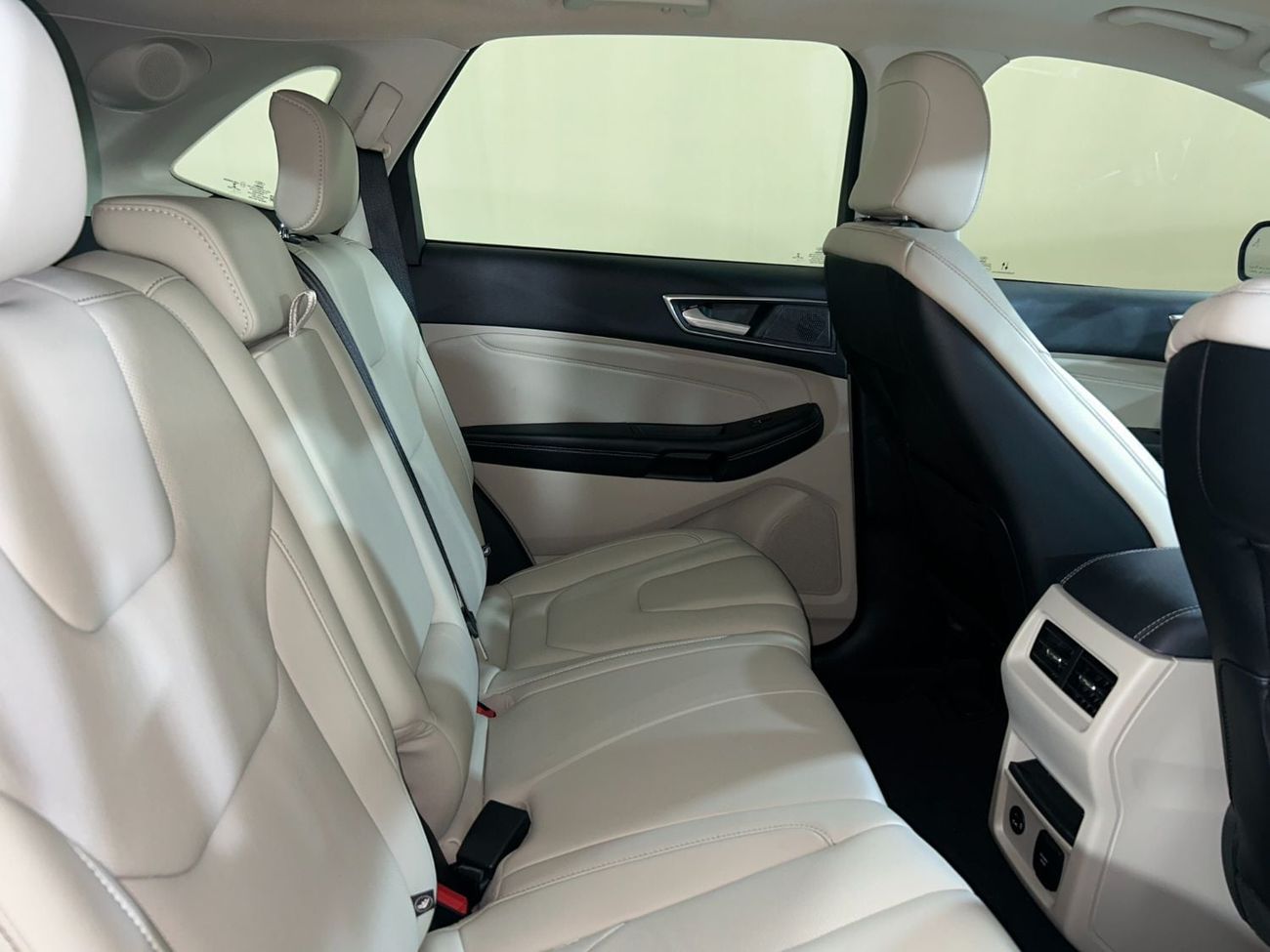 فورد إدج TITANIUM ED-STN322/AL TAYER MOTORS/ AL QOUZ SHOWROOM