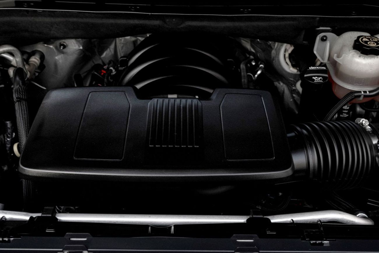 Cadillac Escalade ESV | V8 | 4,700 P.M | 0% Downpayment | AGENCY SERVICED!