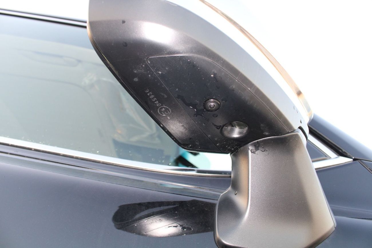 تويوتا لاند كروزر TOYOTA LANDCRUISER 300 3.3L DIESEL 4WD VX-R AUTO