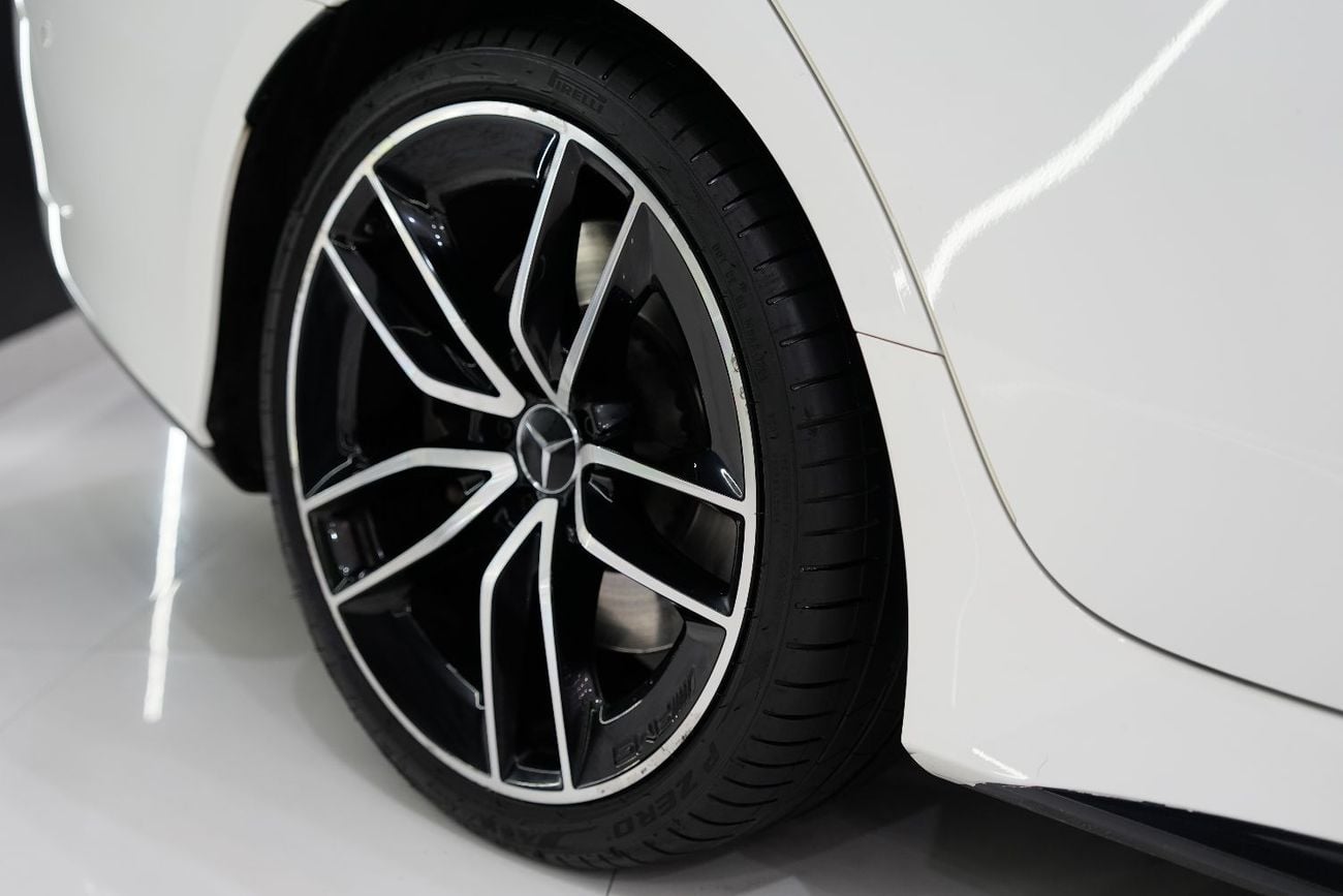 مرسيدس بنز CLS 53 AMG 4Matic Plus, AMG Track Pace, Carbon Fiber Interior!!