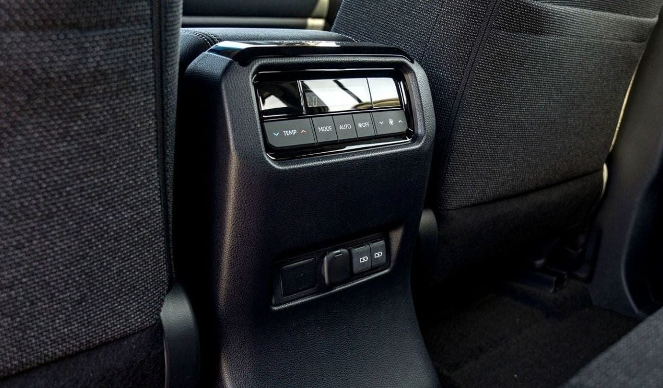 تويوتا برادو (LHD) TOYOTA PRADO 250 TXL 2.8D AT MY2025 - GREY