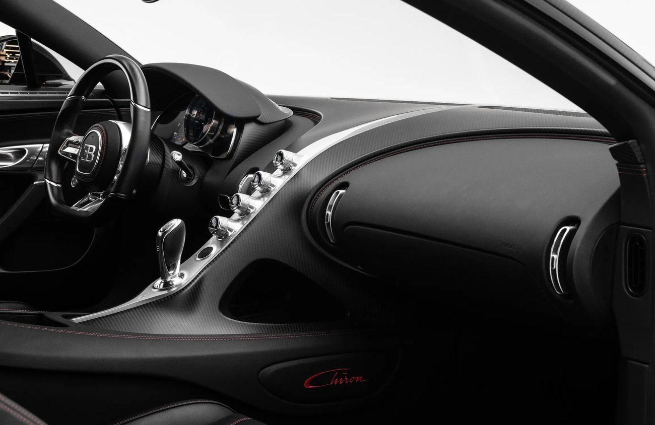 بوغاتي شيرون 8.0L W16 Quad-Turbo Engine