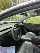 تسلا موديل 3