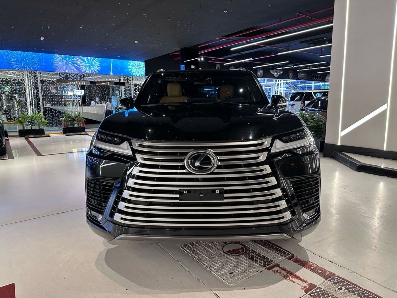 لكزس LX 600 Signature 3.5L ( CYL) 2022 LEXUS LX600 SIGNATURE / GCC / AL FUTTAIM WARRANTY AND SERVICE