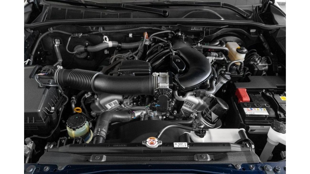 Toyota Hilux 2023 Toyota Hilux Adventure / Toyota Warranty