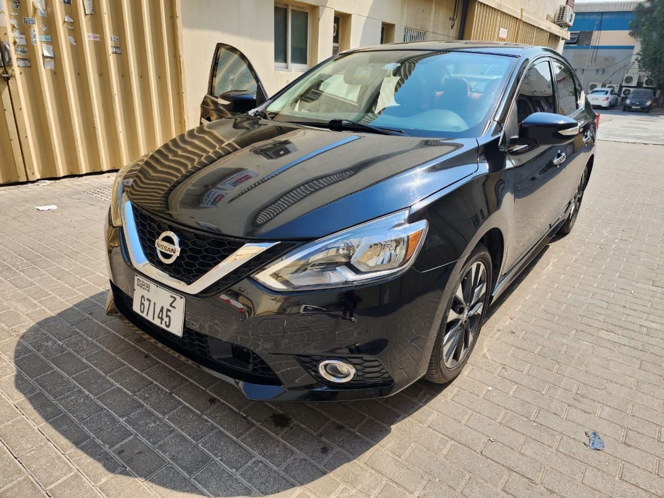 نيسان سنترا SR