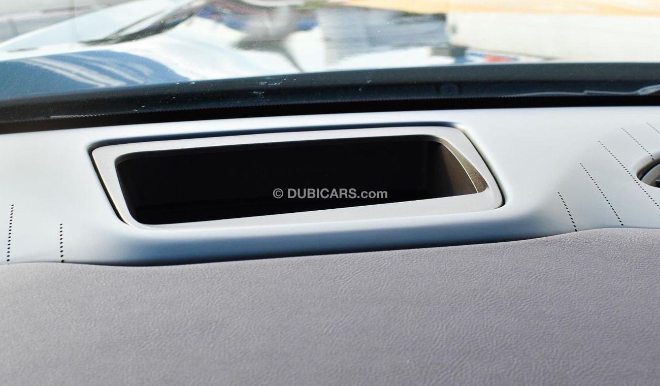 Cadillac Escalade Cadillac Sport ESV-Long V8 4WD | 2023 | GCC Specs | Brand New