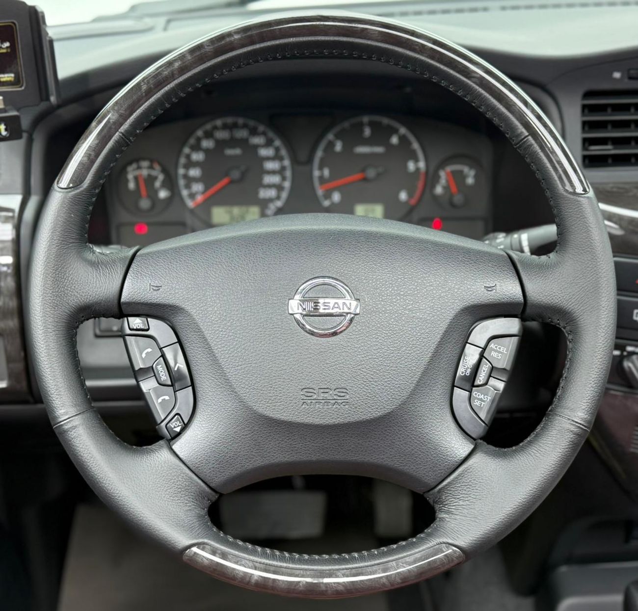 نيسان باترول سوبر سفاري 2023 Nissan Patrol Super Safari 4800 VTC, 2029 Nissan Warranty + Service Pack, Low Km, GCC