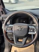 Toyota Land Cruiser GXR 4.0L PETROL A/T 7 SEATER