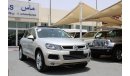 Volkswagen Touareg SEL ACCIDENTS FREE - GCC - CAR IS IN PERFECT CONDITION INSIDE OUT