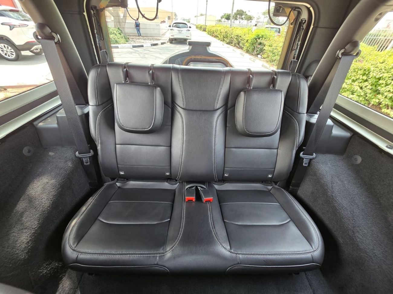 جيب رانجلر Sahara 3.6L A/T (5 Seater)