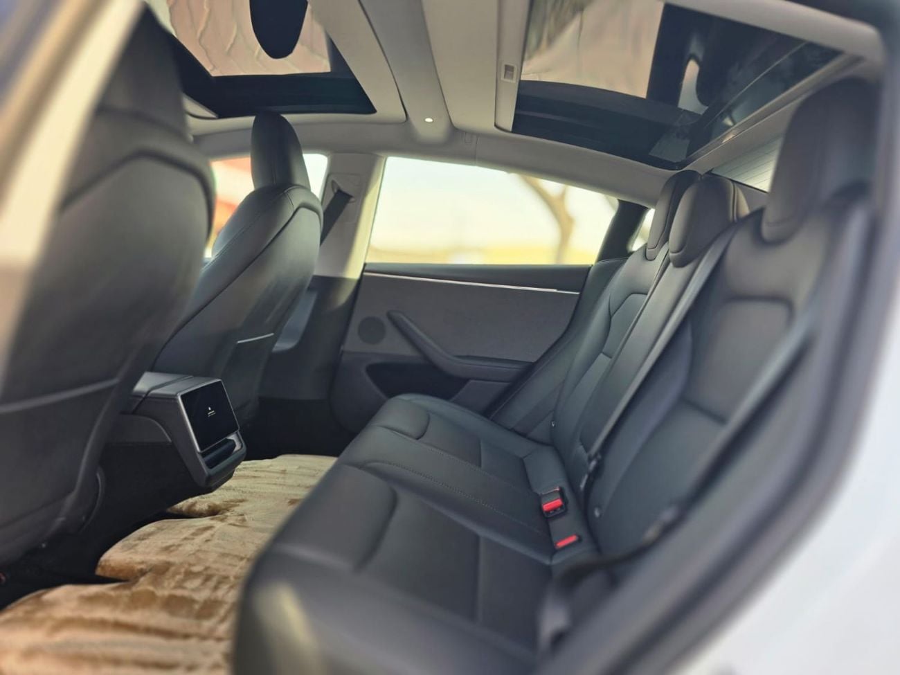 Tesla Model 3 Rear-Wheel Drive 2024 GCC WITH 8 YEARS TESLA WARRANTY IN MINT CONDITION