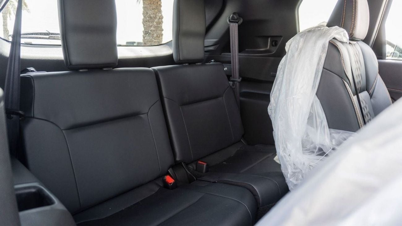 ميتسوبيشي آوتلاندر 2024 Mitsubishi Outlander 2.5L petrol AT