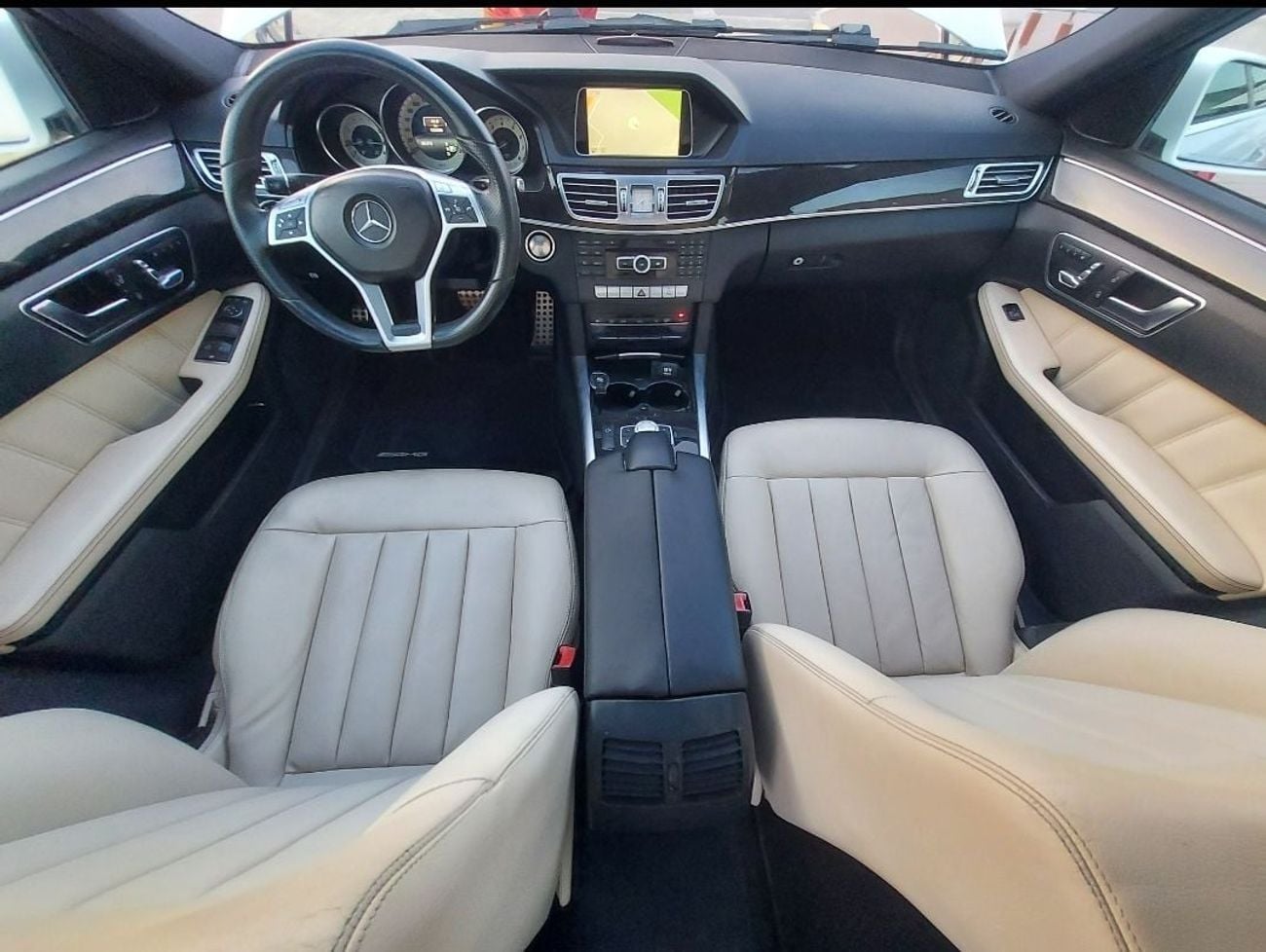 مرسيدس بنز E300 AVANTGARDE SPORT