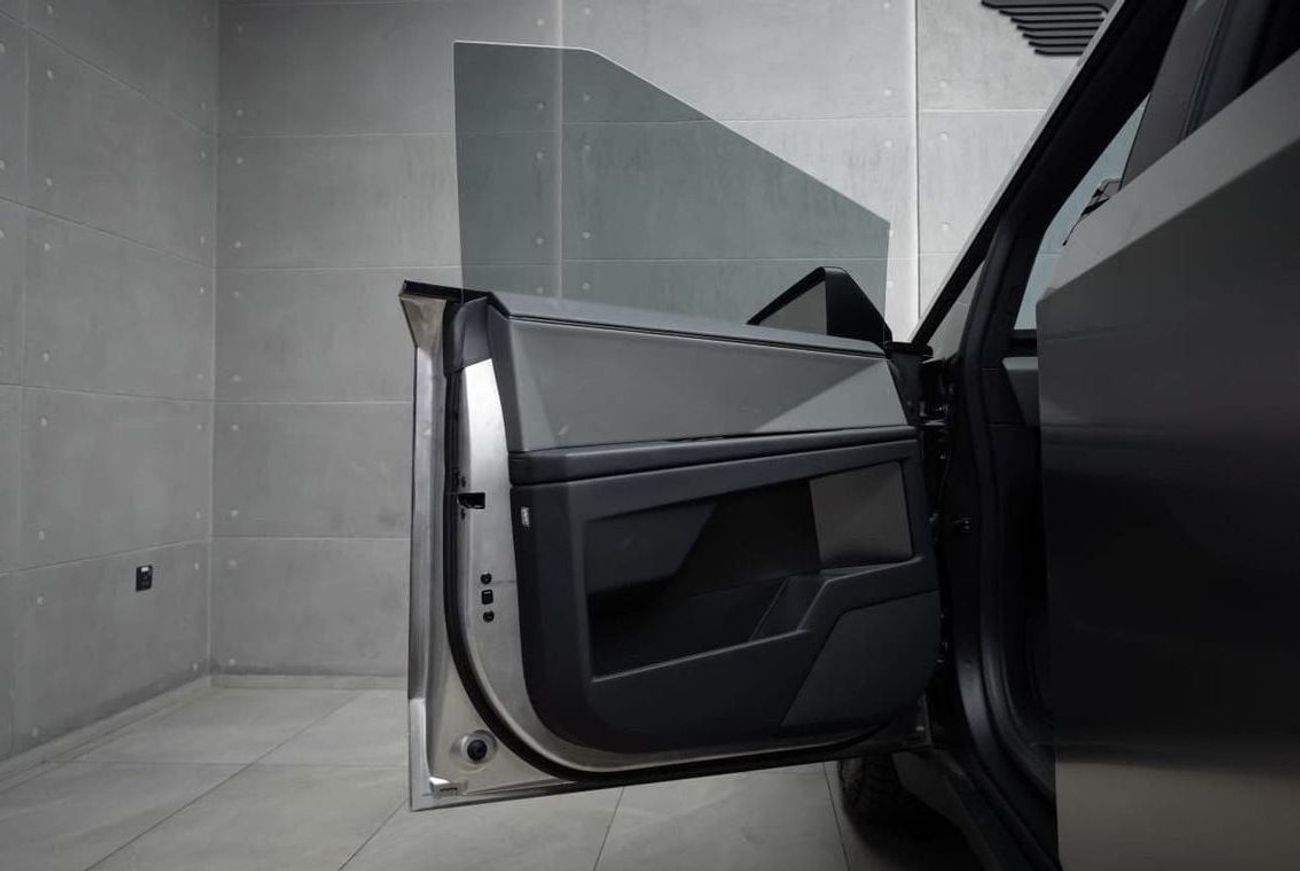 تسلا سايبرتراك Cyberbeast | 2024 | Brand New | Canadian Specs | Full Options