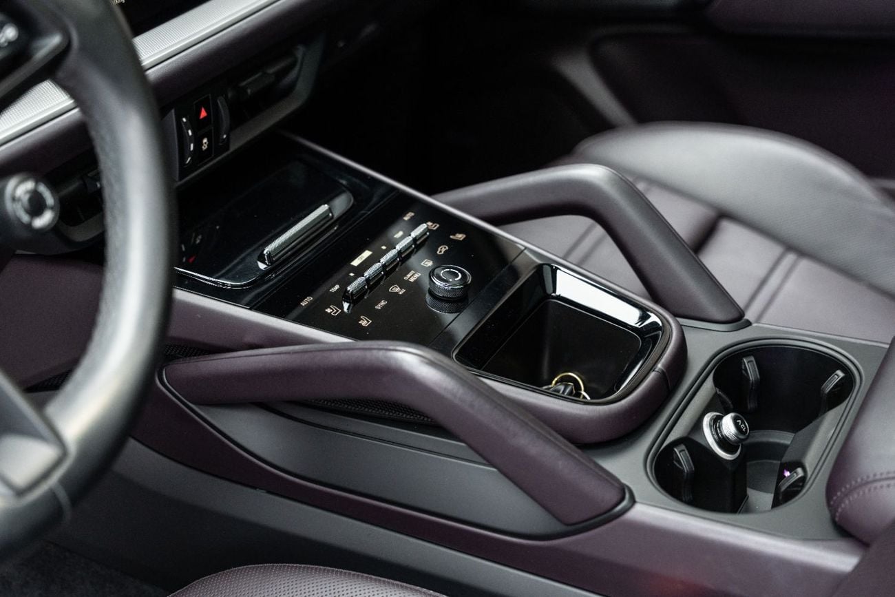 Porsche Cayenne STANDARD BUY NOW, PAY LATER | THE BLACKLINE STANDARD | 2027 Porsche Warranty, Low KM's, GCC