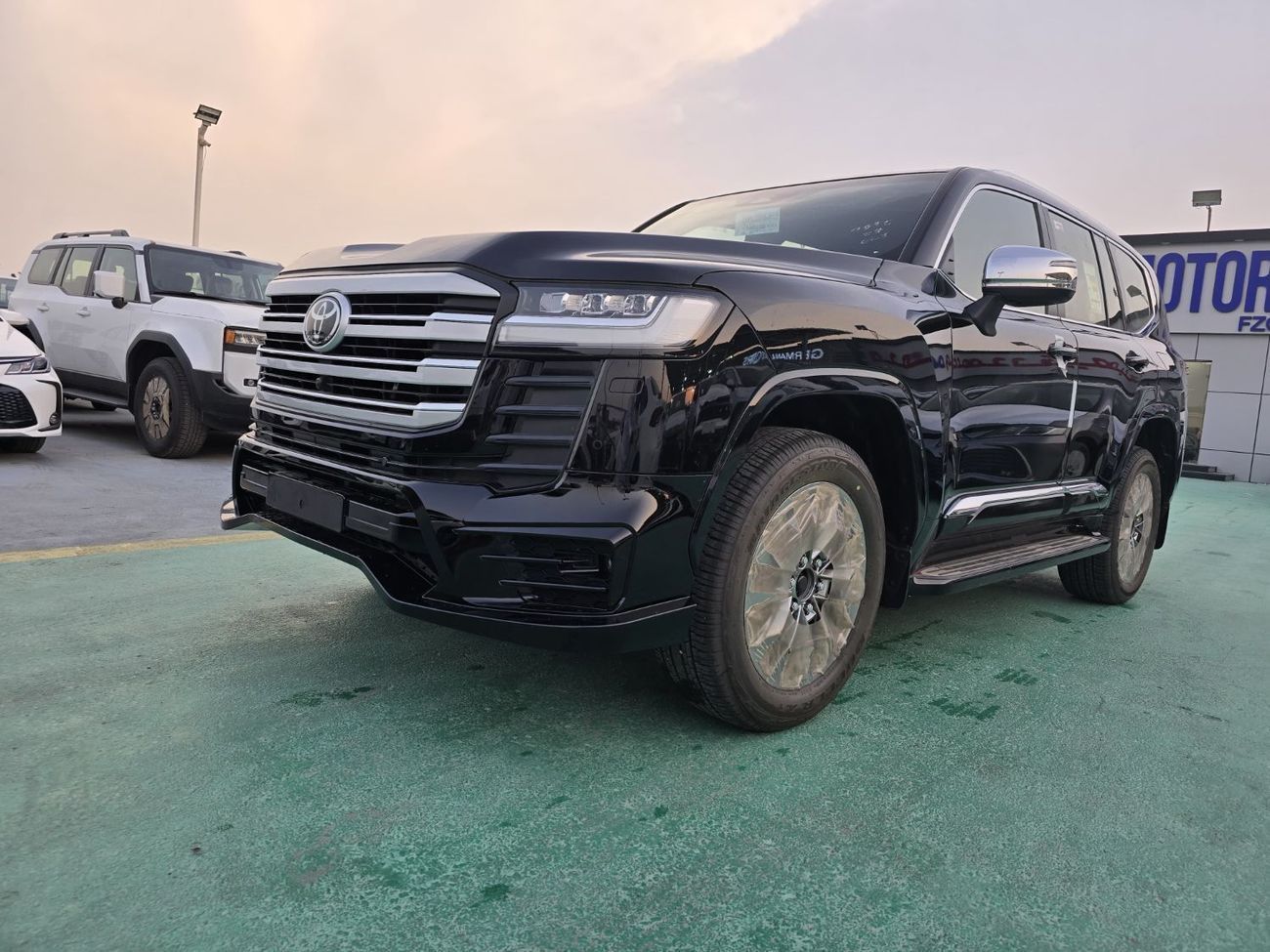 تويوتا لاند كروزر VXR 4.0L