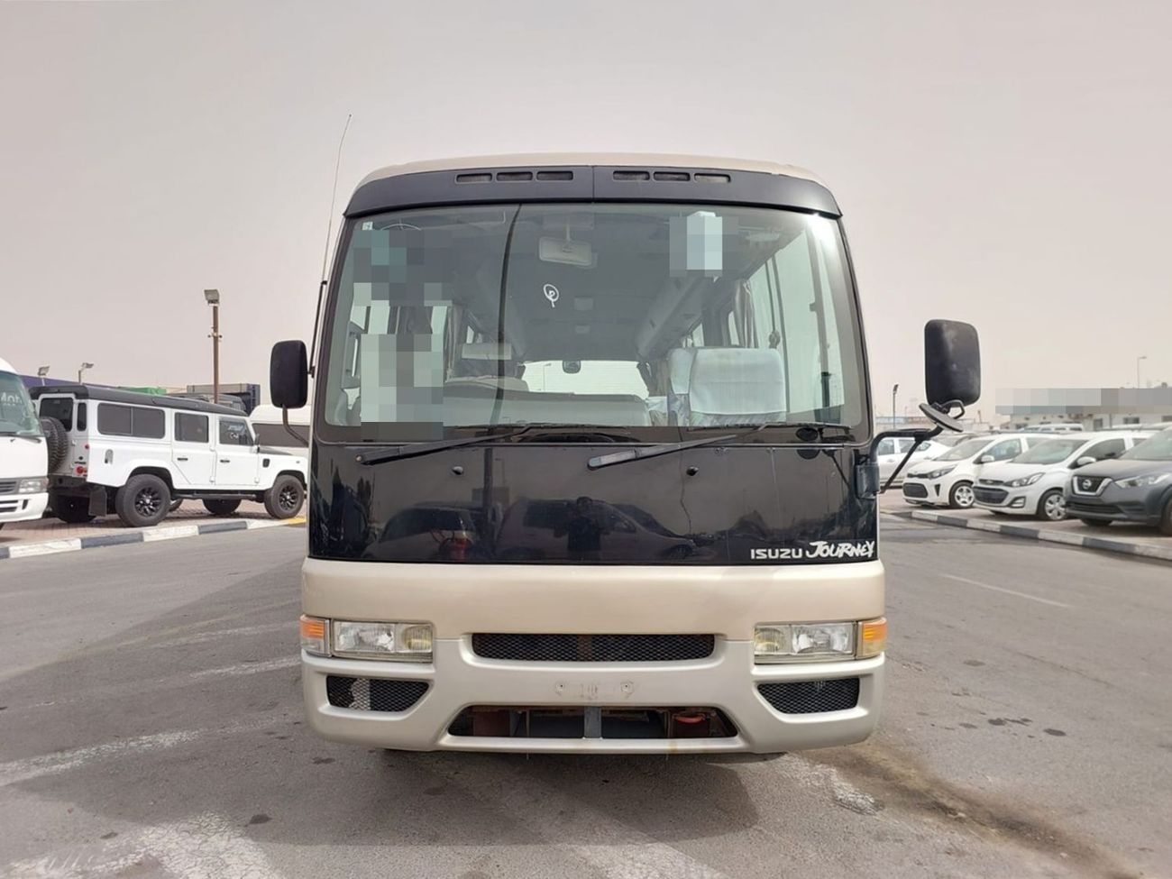 إيسوزو جرنی ISUZU JOURNEY BUS RHD 2001 MODEL 4.1 L DIESEL AUTOMATIC(PM00048)