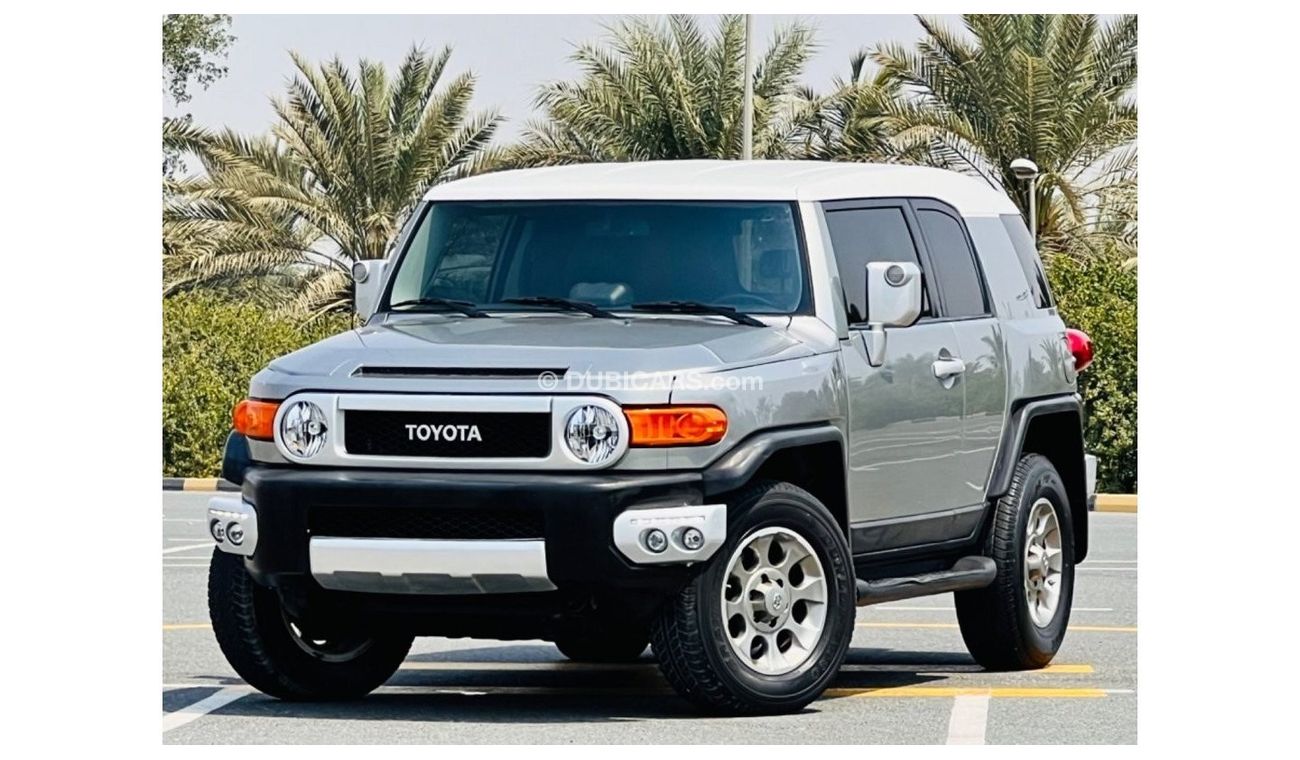 Toyota FJ Cruiser GXR 2012 fj