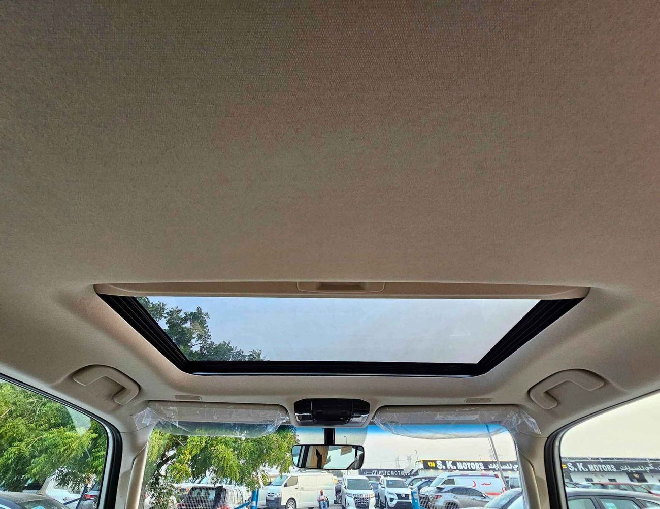 Toyota Prado LC250 / ALL ROUNDER /  2.4T V4 PETROL / SUNROOF / LEATHER SEATS (CODE # P24AR)