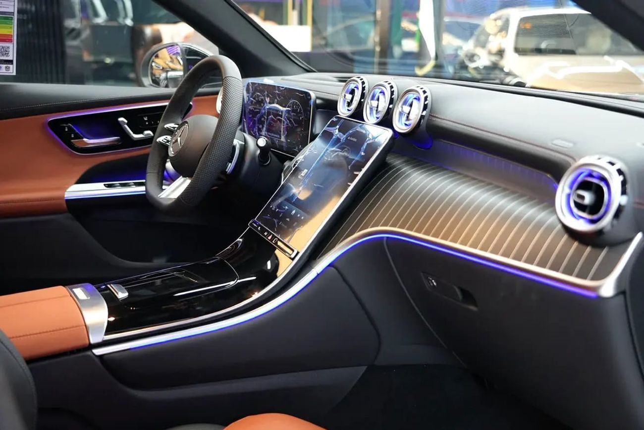مرسيدس بنز GLC كوبيه 200 GLC 200 Coupe | GCC km | Agency Warranty | Premium Plus