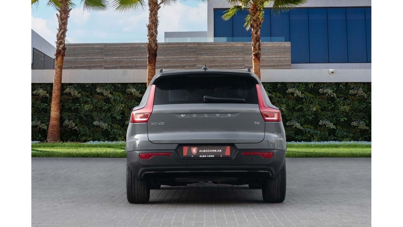 Volvo XC40 T4 R Design T4 R-Design | 2,644 P.M  | 0% Downpayment | Full Agency Service History!
