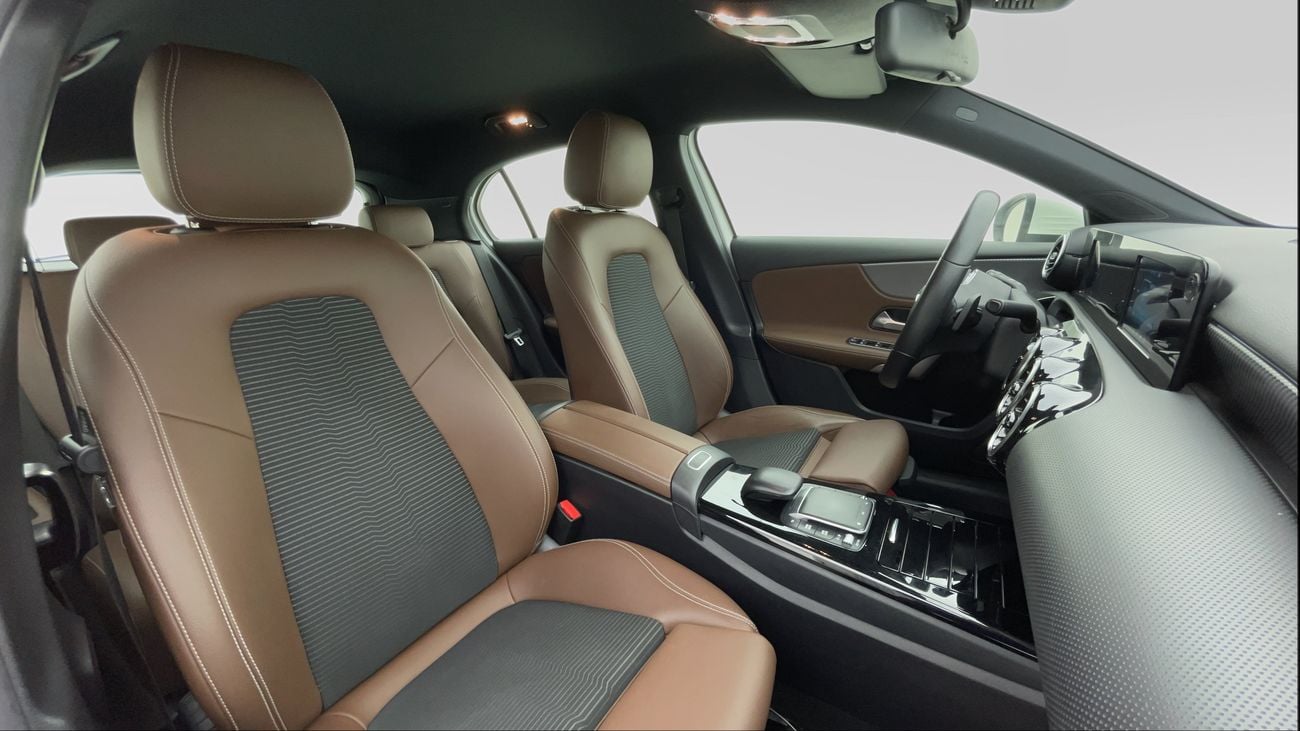 Mercedes-Benz A 200 Std 2.0L STD 1.4 | Zero Down Payment | Home Test Drive