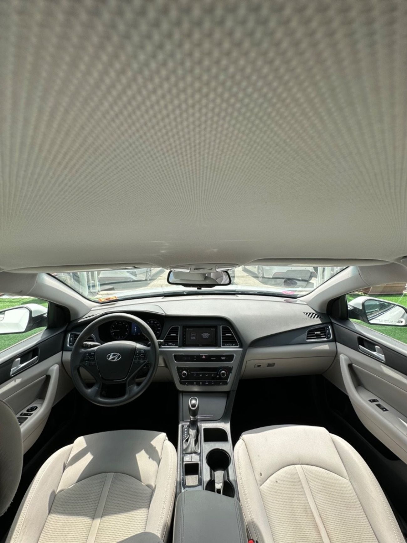 Hyundai Sonata Hyundai Sonata 2015 2.4 in good condition in white light sport