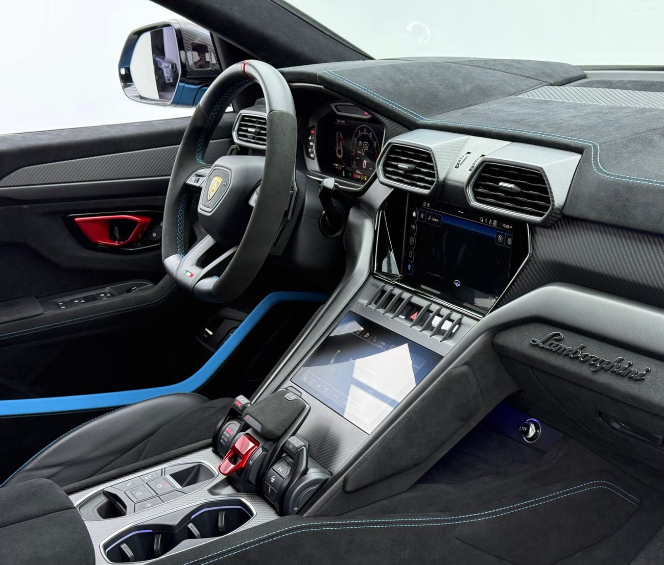 لامبورغيني اوروس 4.0T V8 Performante 2023 Lamborghini Urus Performante, Warranty, Carbon Fiber Package, Very Low Km, 