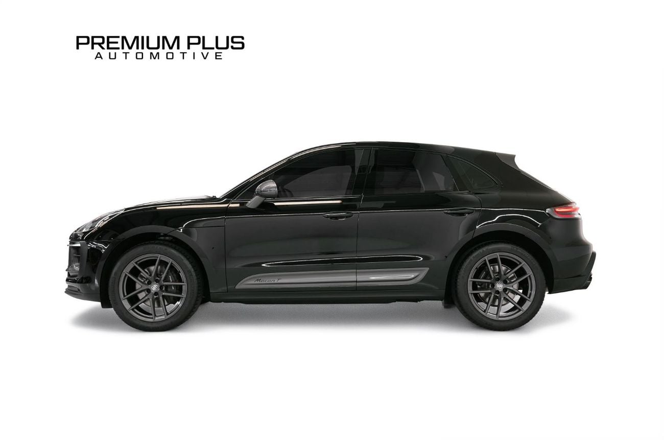 بورش ماكان T 2.0L (260 HP) 2024 Porsche Macan, Warranty, Full Porsche Service History, Sport Chrono Package, Ve